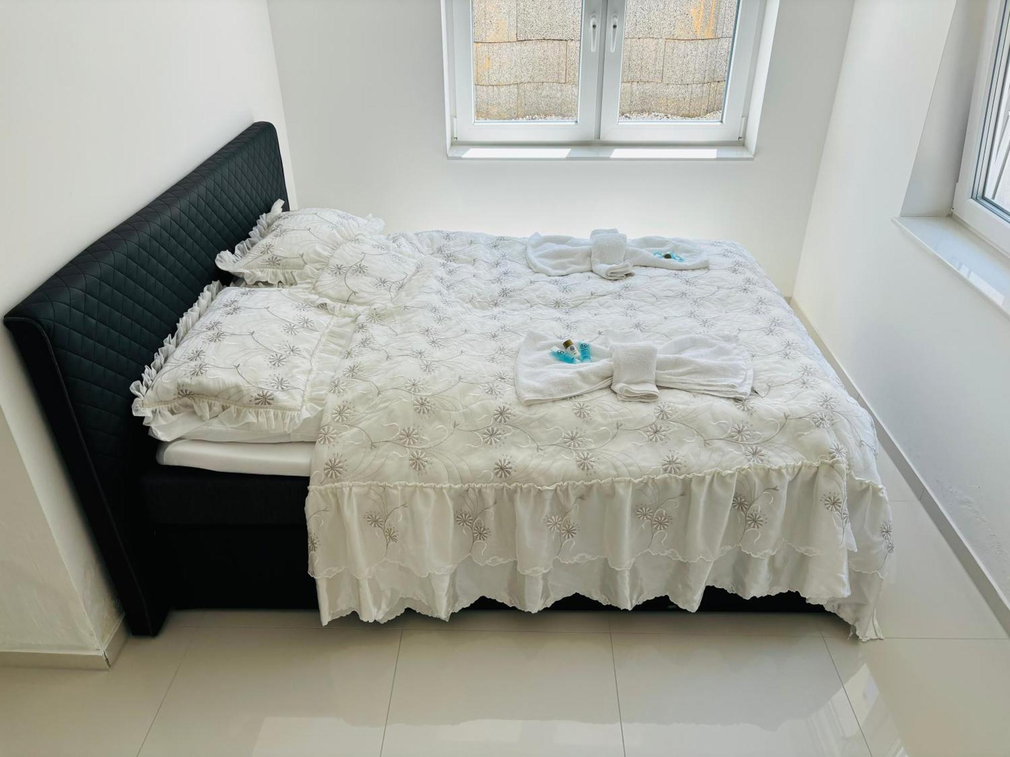 Modern Living In Hamburg-Wandsbek Self Check-In 2X Schlafzimmer 1X Schlafsofa Экстерьер фото